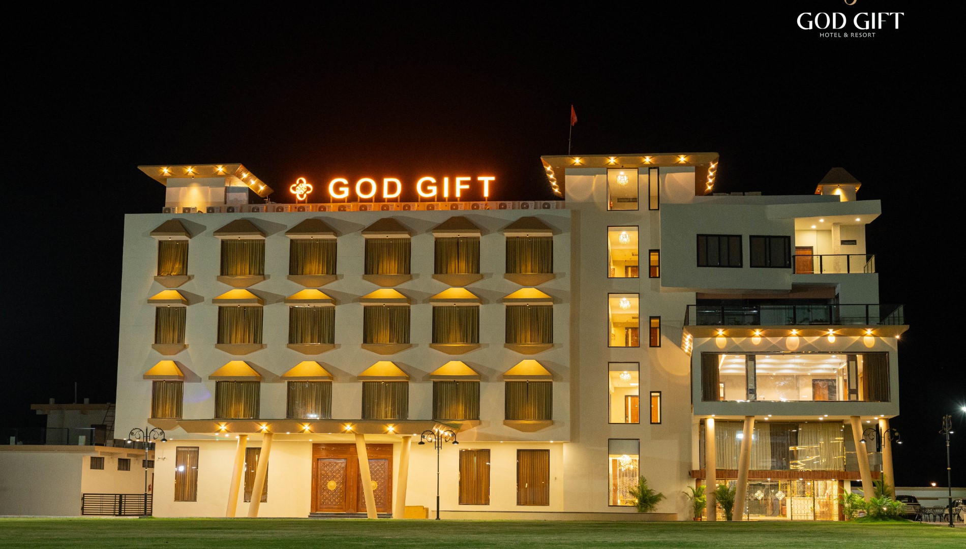 God Gift Hotel & Resort Slider 1